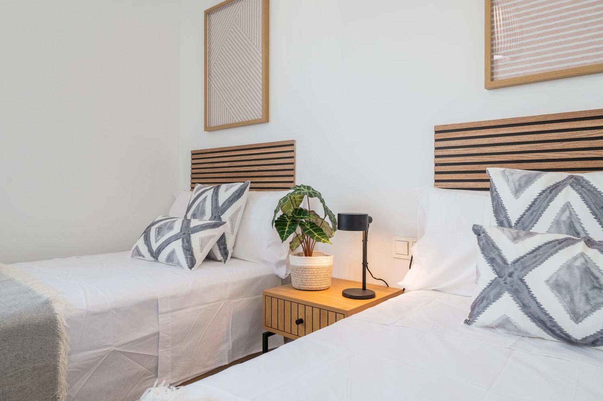 Xpce Urban 6 Skyline - Parking Free Apartamento
